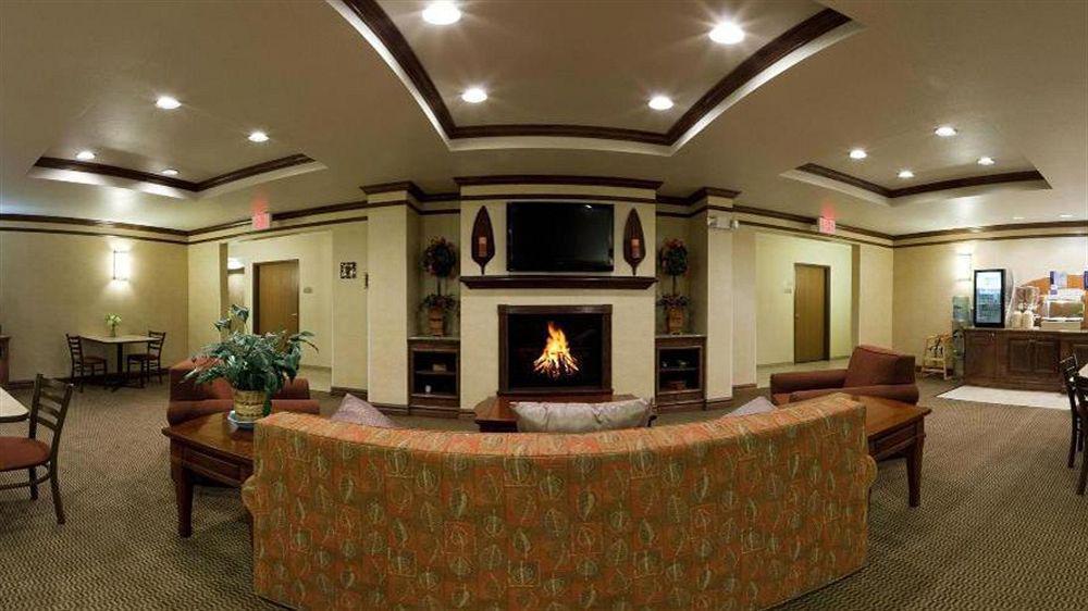 Holiday Inn Express Hotel & Suites Oklahoma City-Bethany, An Ihg Hotel Extérieur photo